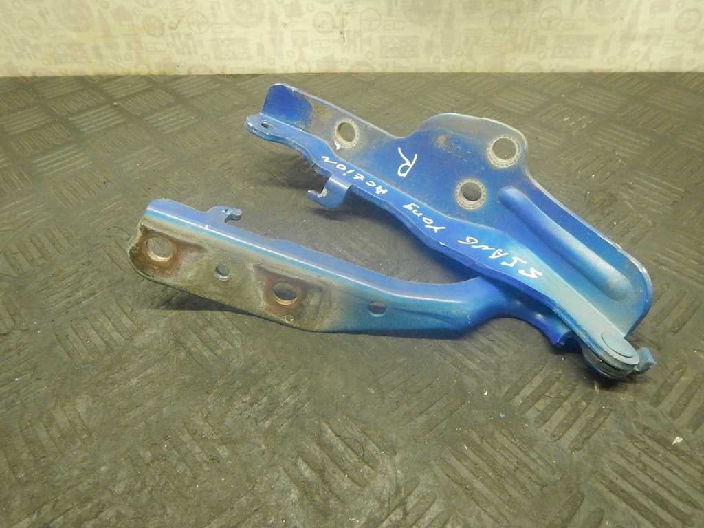 Петля капота левая/правая SSANG YONG Actyon 2005-2014