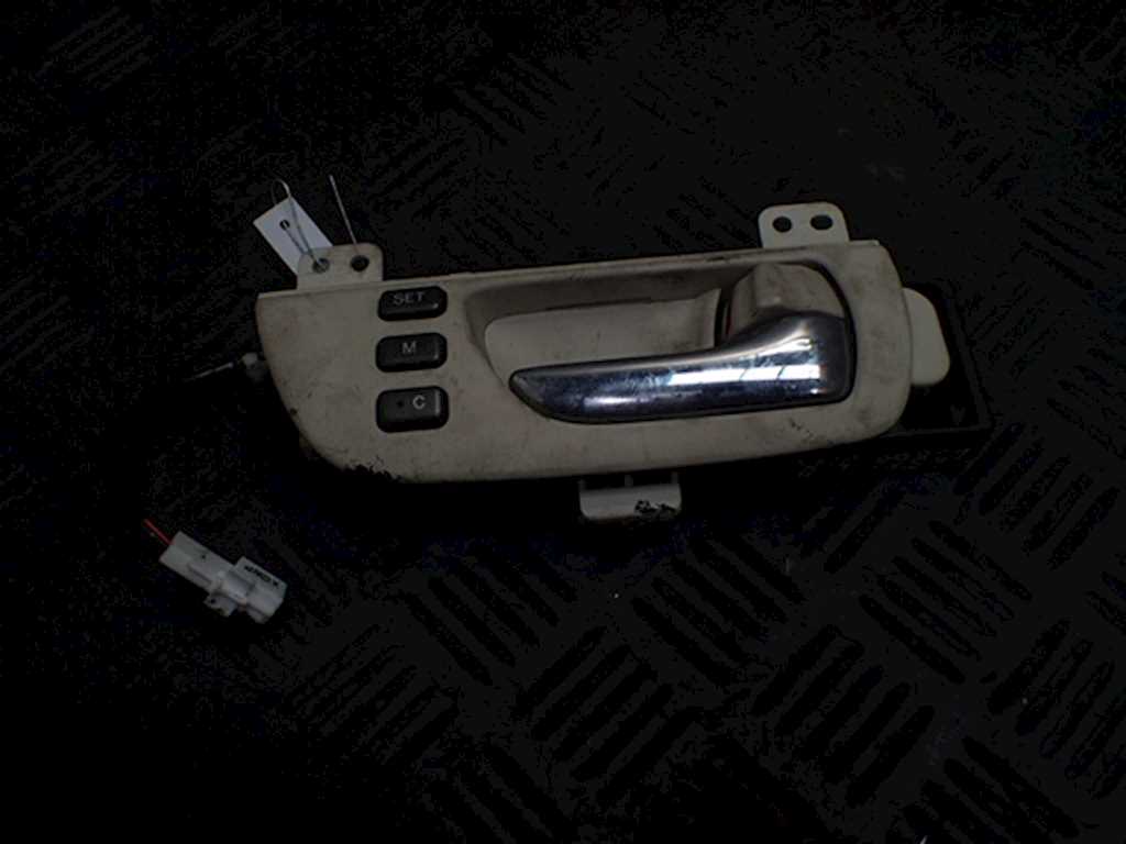 Ручка дверная задняя внутренняя правая LEXUS LS UCF30 2000-2006
