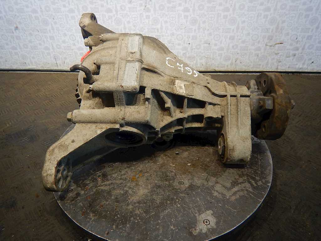 Редуктор заднего моста MERCEDES-BENZ R-Class W251 2005-2017