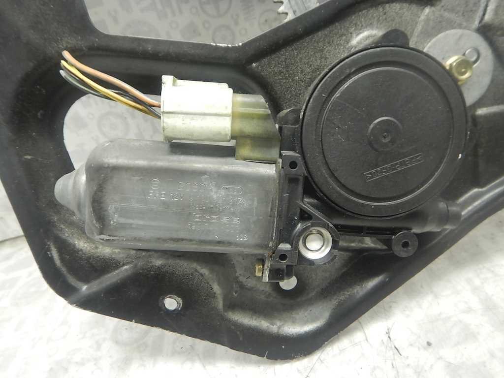 Стеклоподъемник задний правый LAND ROVER Range Rover 1994-2002