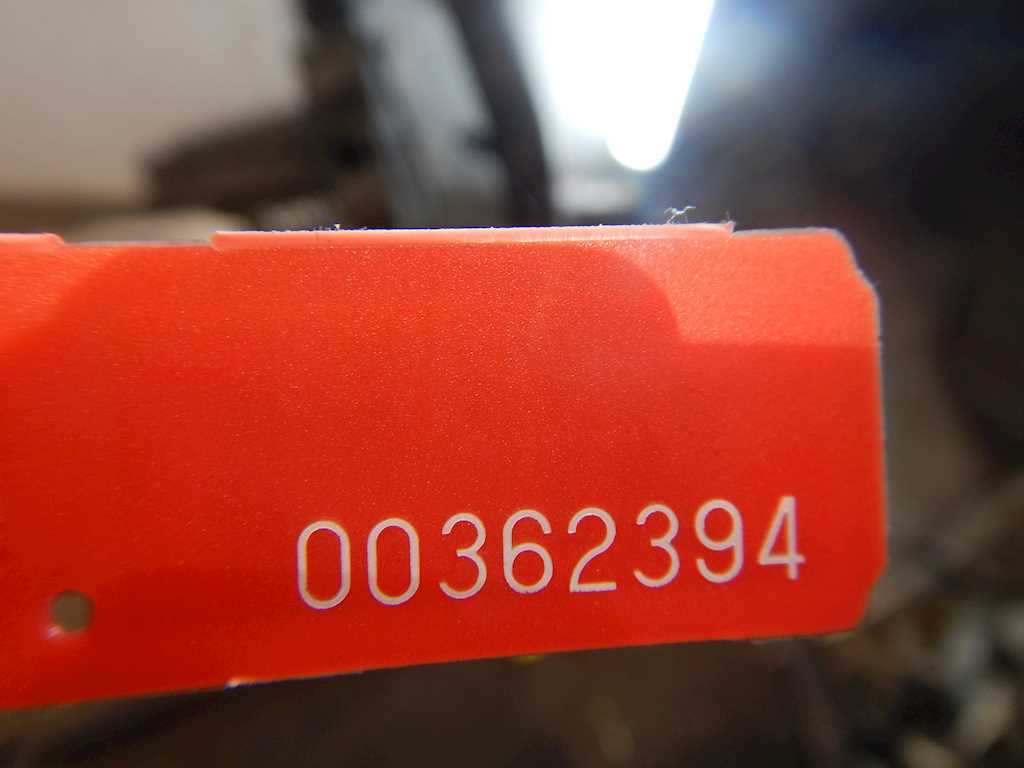 Петля капота левая/правая MERCEDES-BENZ A-Class W168 1997-2004