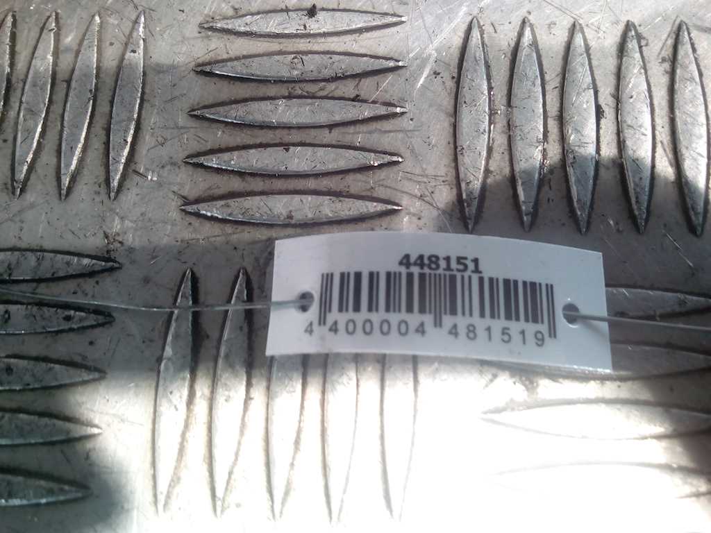 Суппорт передний правый FORD Focus III 2011-2019