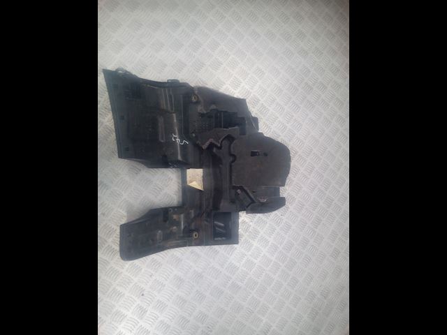 Накладка декоративная AUDI A6 C6 2004-2010