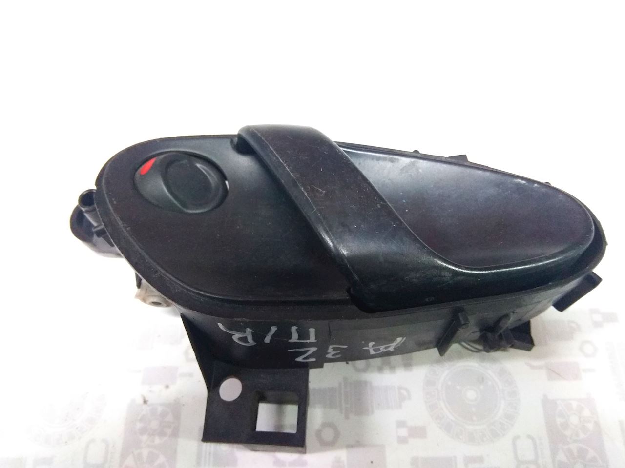 Ручка дверная передняя внутренняя правая CITROEN Xsara 1997-2000