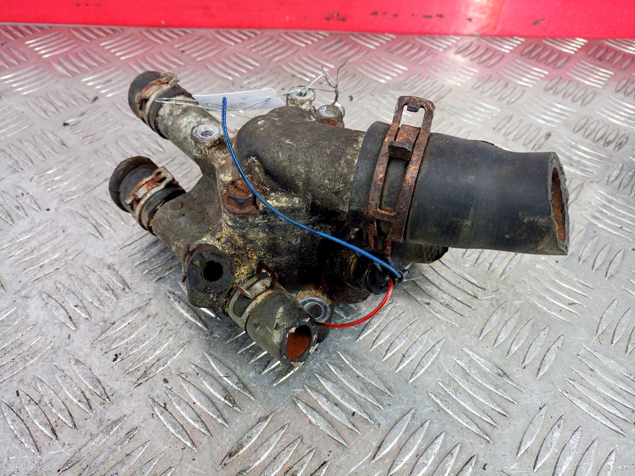 Корпус термостата OPEL Combo C 2001-2011