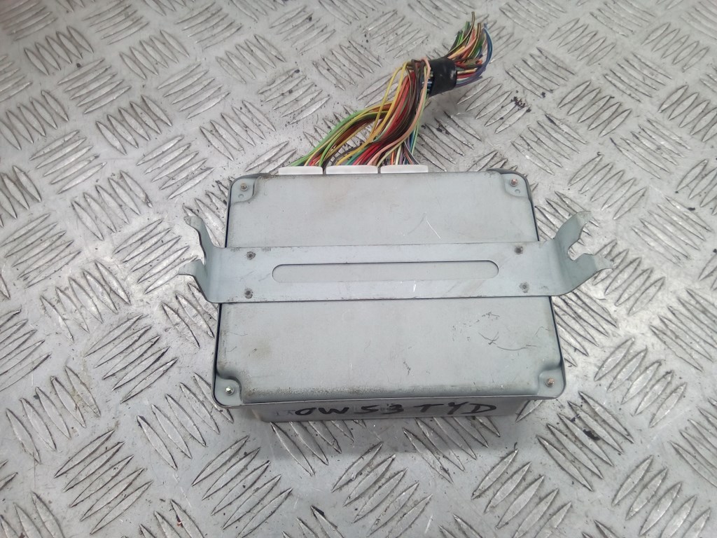 Блок управления двигателя (ЭБУ) SUZUKI Wagon R 1998-2003