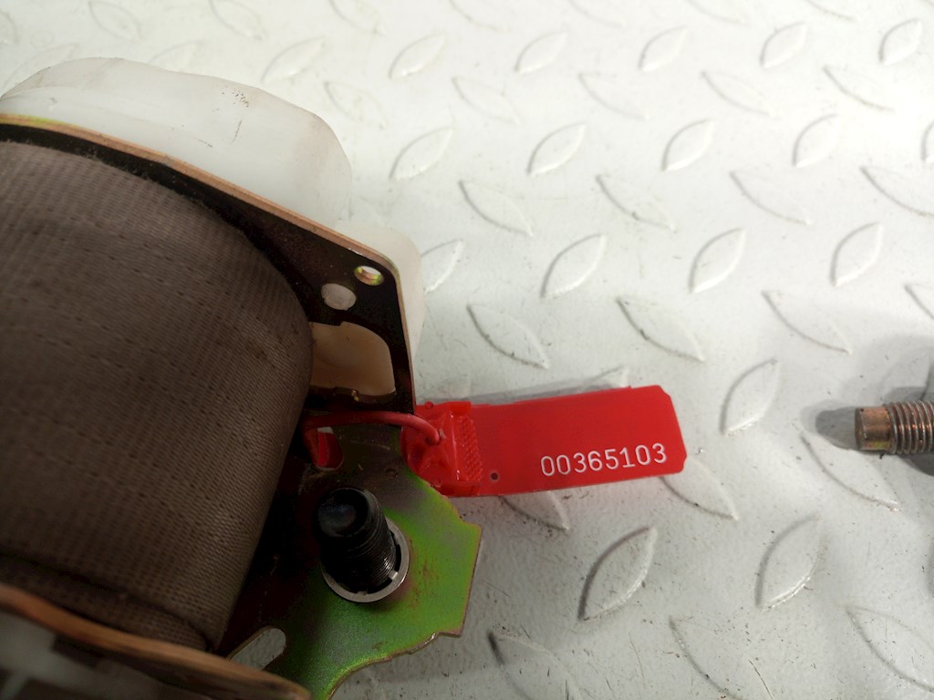 Ремень безопасности задний левый HONDA Odyssey 1999-2003