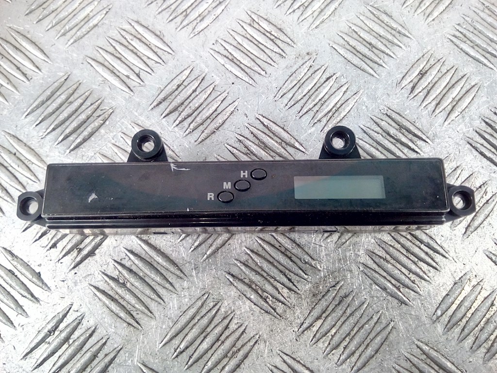 Часы KIA Rio II 2005-2011