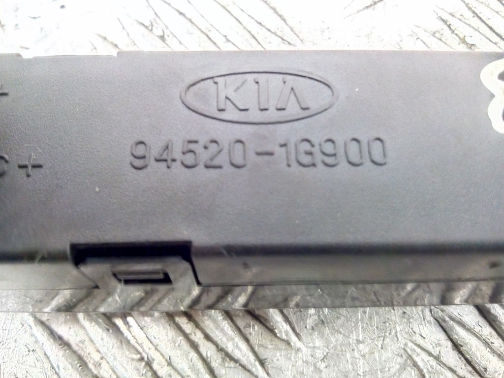 Часы KIA Rio II 2005-2011