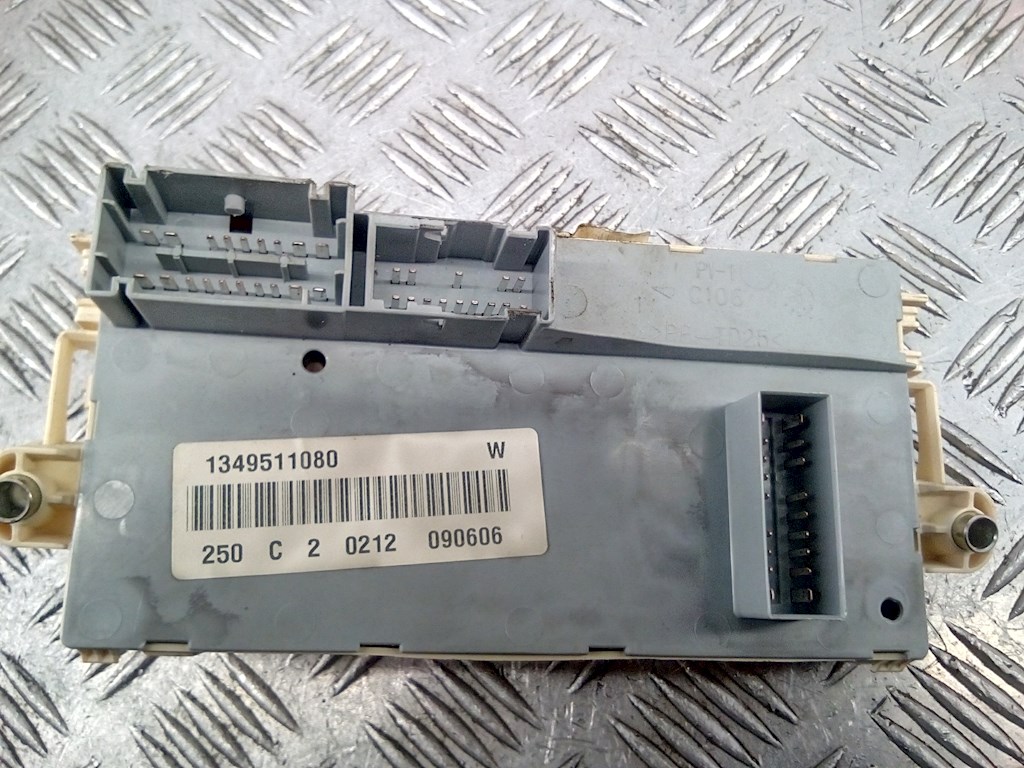 Датчик уровня в бачок омывателя CITROEN Jumper 244 2002-2006