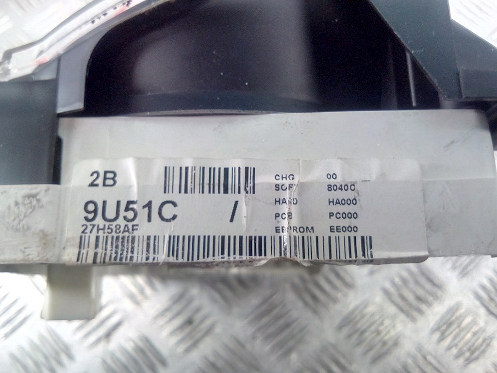 Панель приборов (щиток) NISSAN Note E11 2005-2014