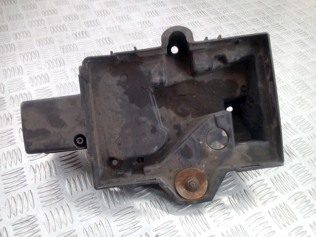 Крепление АКБ (корпус/подставка) CHRYSLER Voyager IV RG 2001-2007