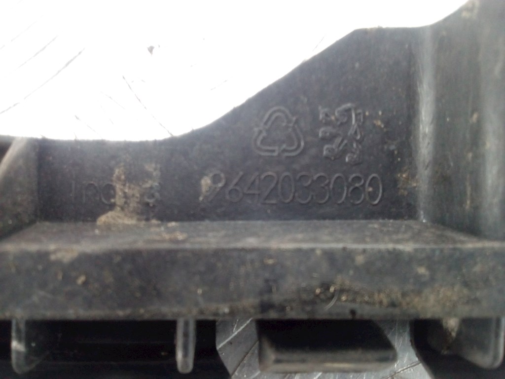 Кронштейн заднего бампера левый правый PEUGEOT 307 2001-2008