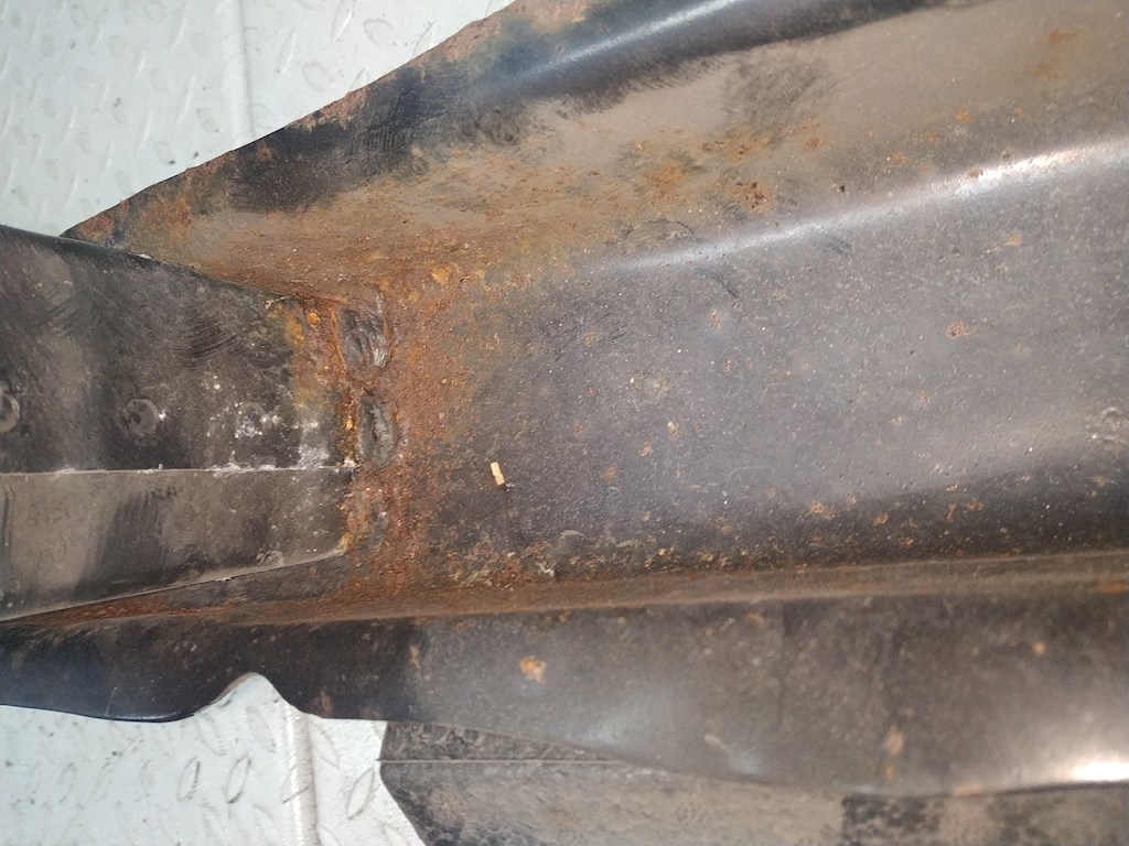 Усилитель переднего бампера (передний) VOLKSWAGEN Beetle A4 1998-2010