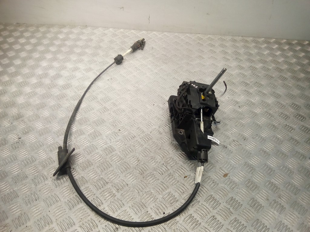 Кулиса (селектор) АКПП/МКПП в салоне VOLVO V70 II 2000-2007