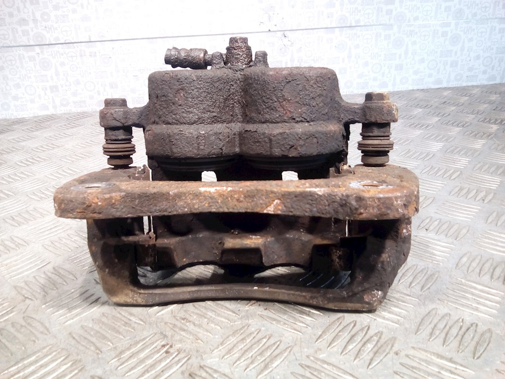 Суппорт передний левый SSANG YONG Rodius 2004-2013