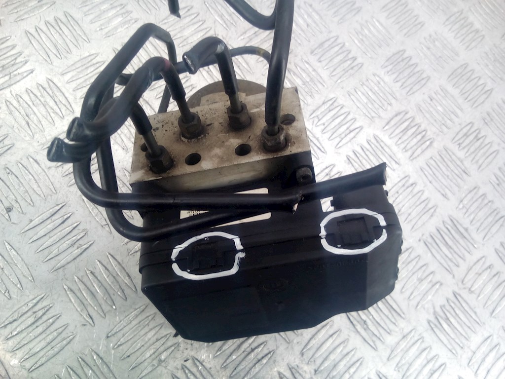Блок ABS (насос) MAZDA Premacy CP 1999-2004