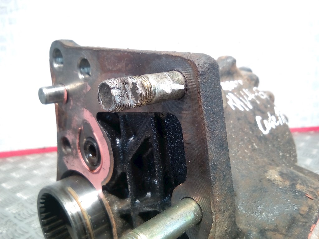 Коробка раздаточная (раздатка) TOYOTA RAV 4 XA10 1994-2000