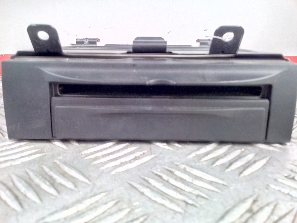 Ченджер компакт дисков VOLVO V50 I 2004-2012