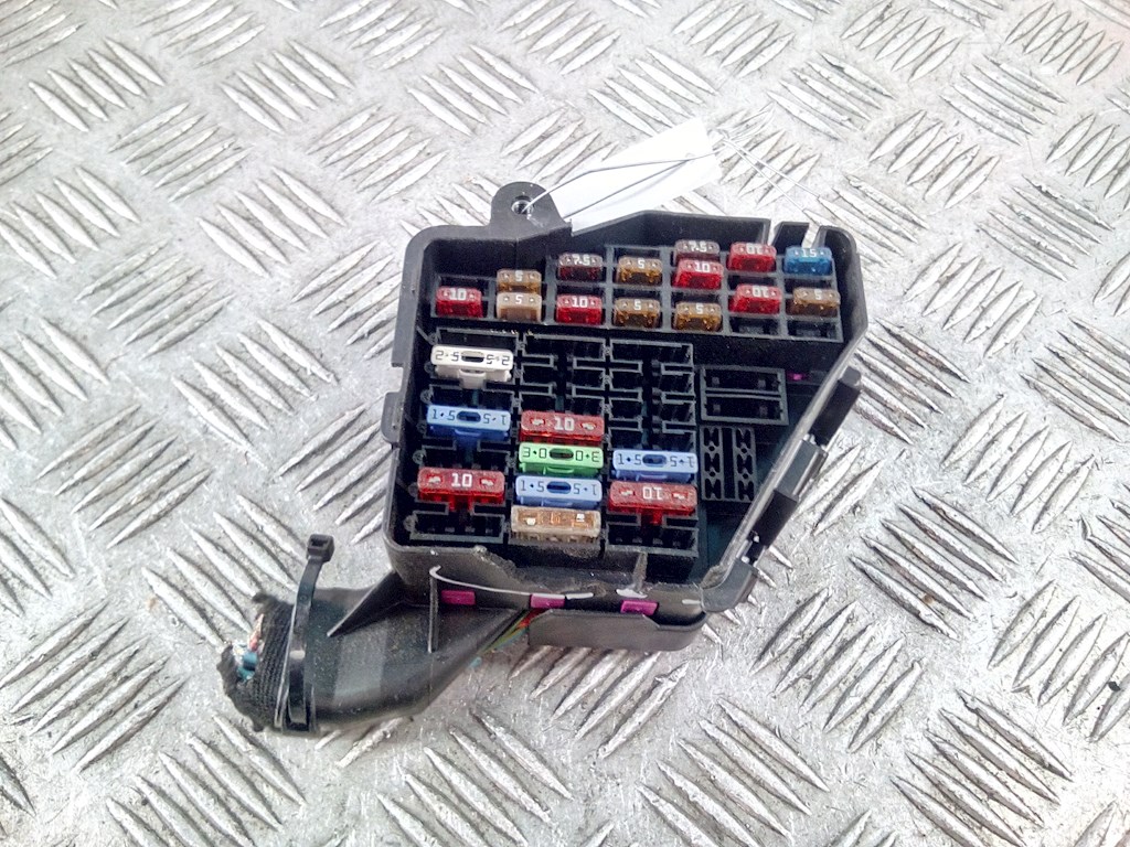 Датчик уровня в бачок омывателя SKODA Octavia A4 1U- 1997-2010