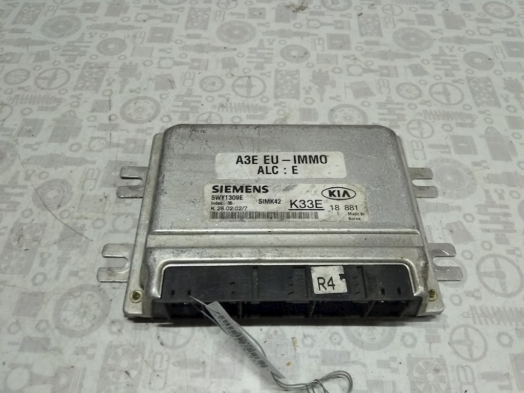 Блок управления двигателя (ЭБУ) KIA Rio I 2000-2005