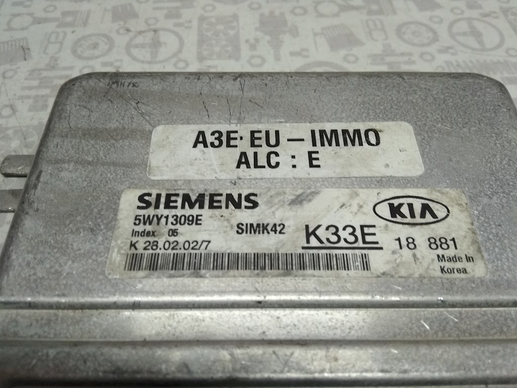 Блок управления двигателя (ЭБУ) KIA Rio I 2000-2005