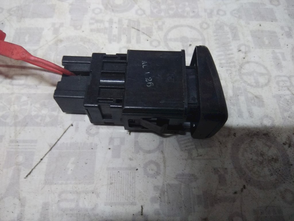 Кнопка антипробуксовочной системы HONDA Odyssey 1999-2003