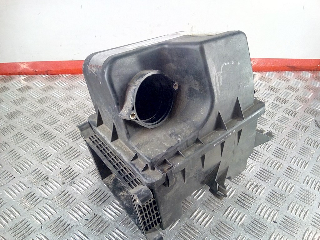 Корпус воздушного фильтра HYUNDAI Sonata V NF 2004-2010