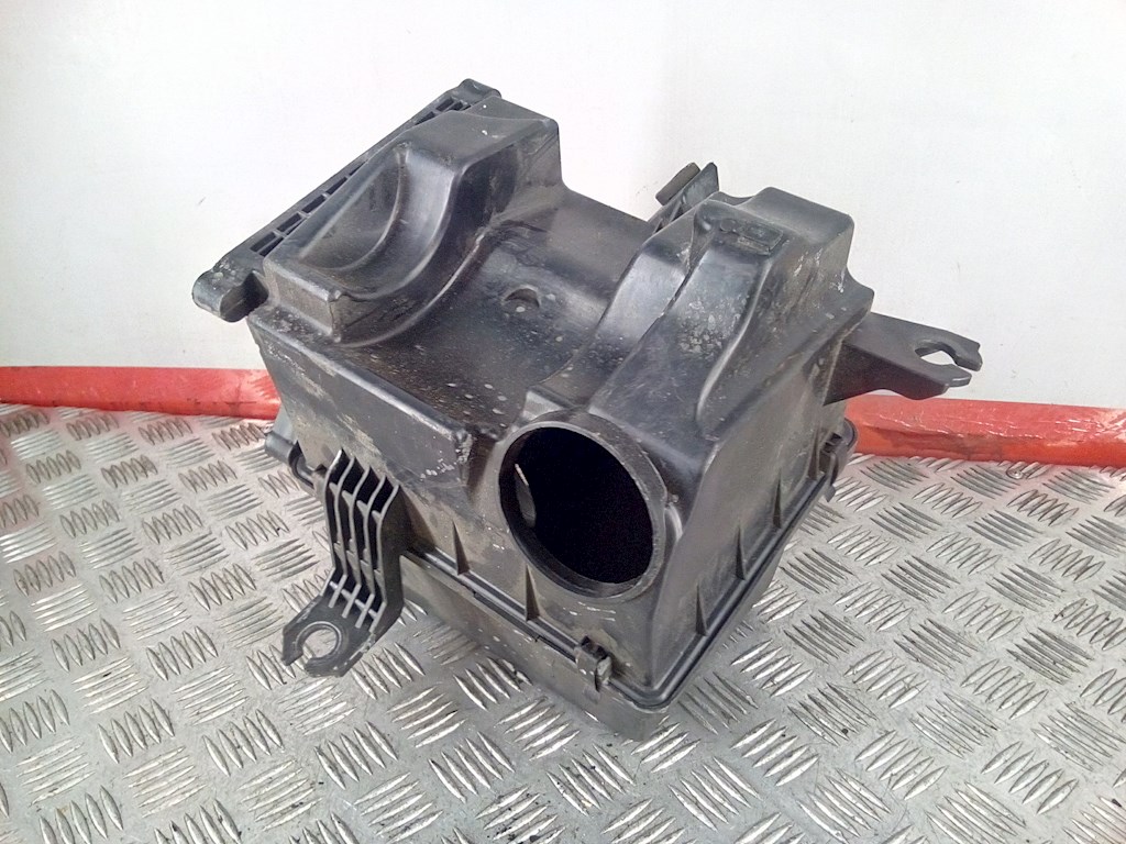 Корпус воздушного фильтра HYUNDAI Sonata V NF 2004-2010