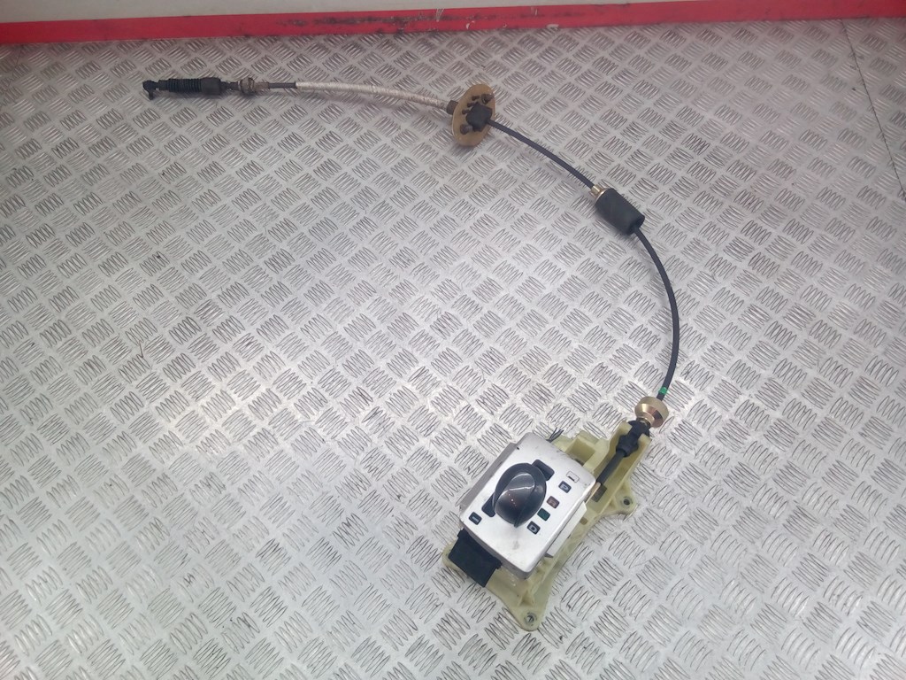 Кулиса (селектор) АКПП/МКПП в салоне HYUNDAI Sonata V NF 2004-2010