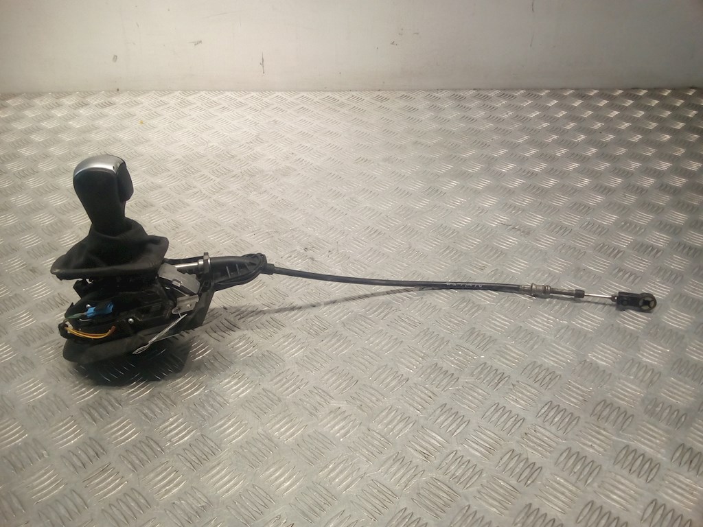 Кулиса (селектор) АКПП/МКПП в салоне BMW 3er E90/E91 2005-2012