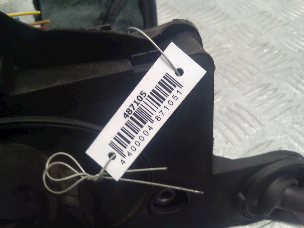 Кулиса (селектор) АКПП/МКПП в салоне BMW 3er E90/E91 2005-2012