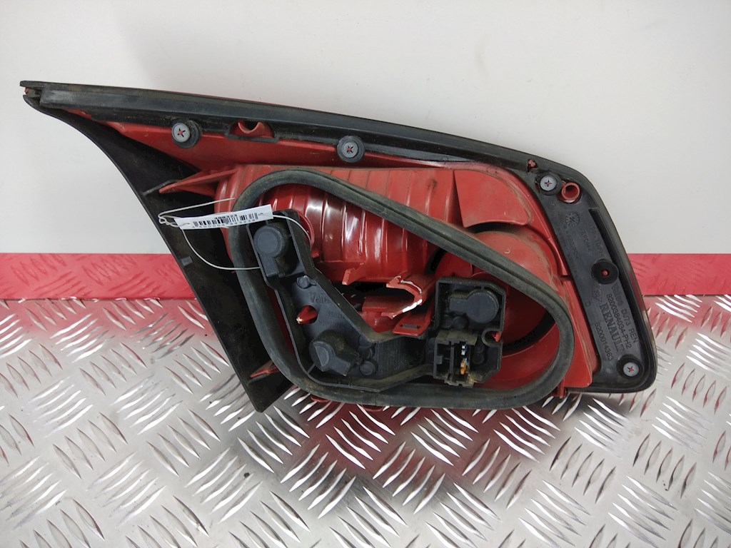 Фонарь задний внутренний правый RENAULT Vel Satis 2002-2009