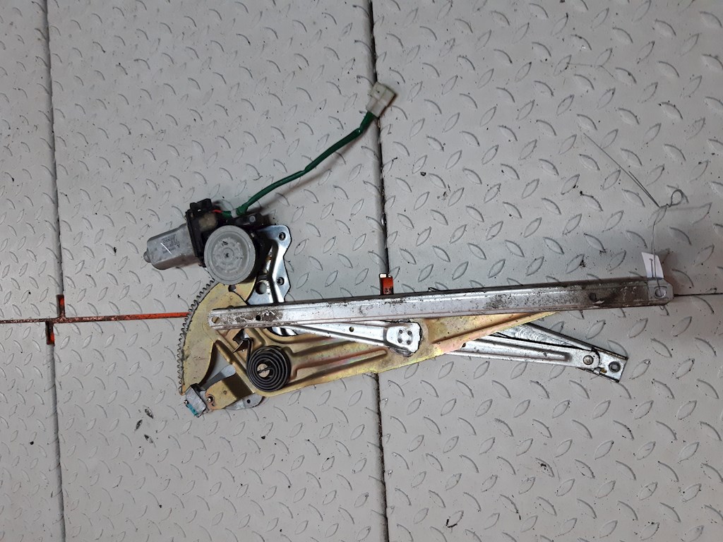 Стеклоподъемник передний правый MITSUBISHI Space Wagon N3,N4 1991-1998