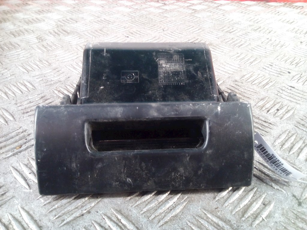 Пепельница передняя PEUGEOT Partner 1996-2009