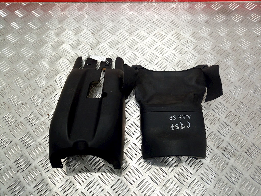 Кожух рулевой колонки AUDI A3 8P 2003-2013