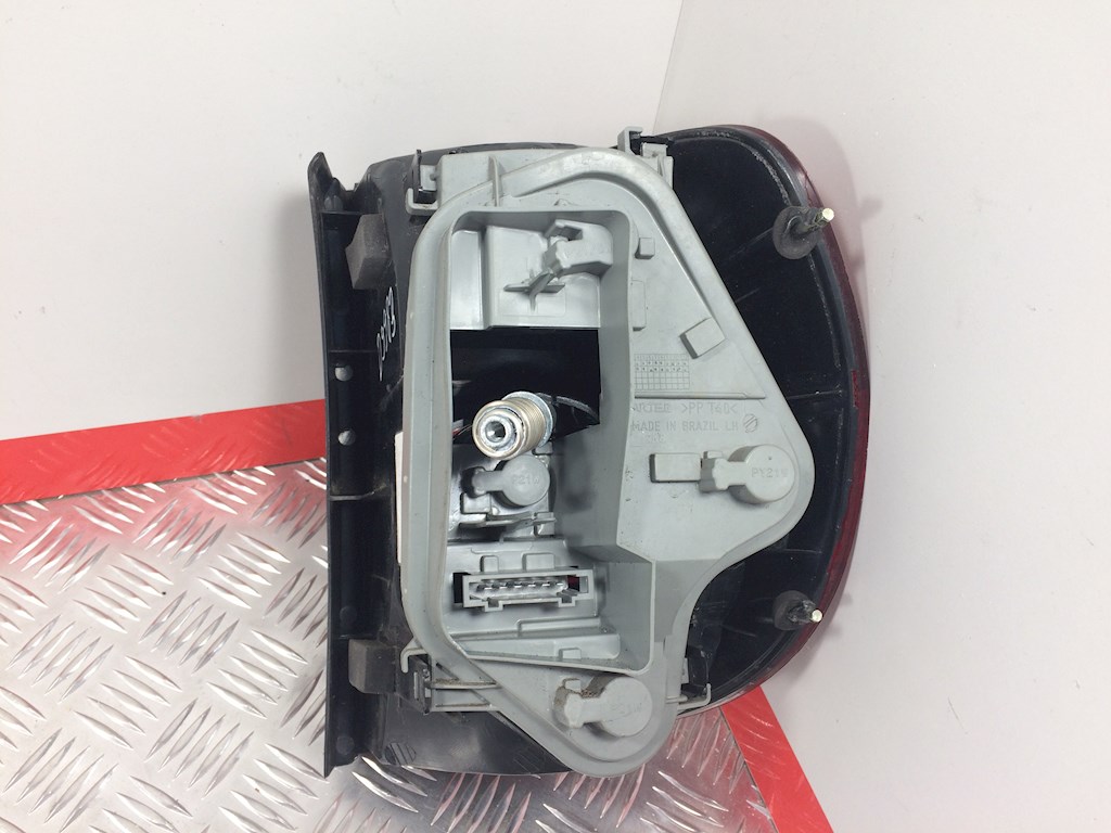 Фонарь задний левый VOLKSWAGEN Fox 2005-2011