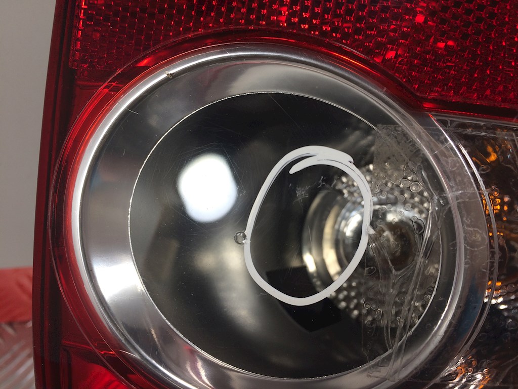 Фонарь задний левый VOLKSWAGEN Fox 2005-2011