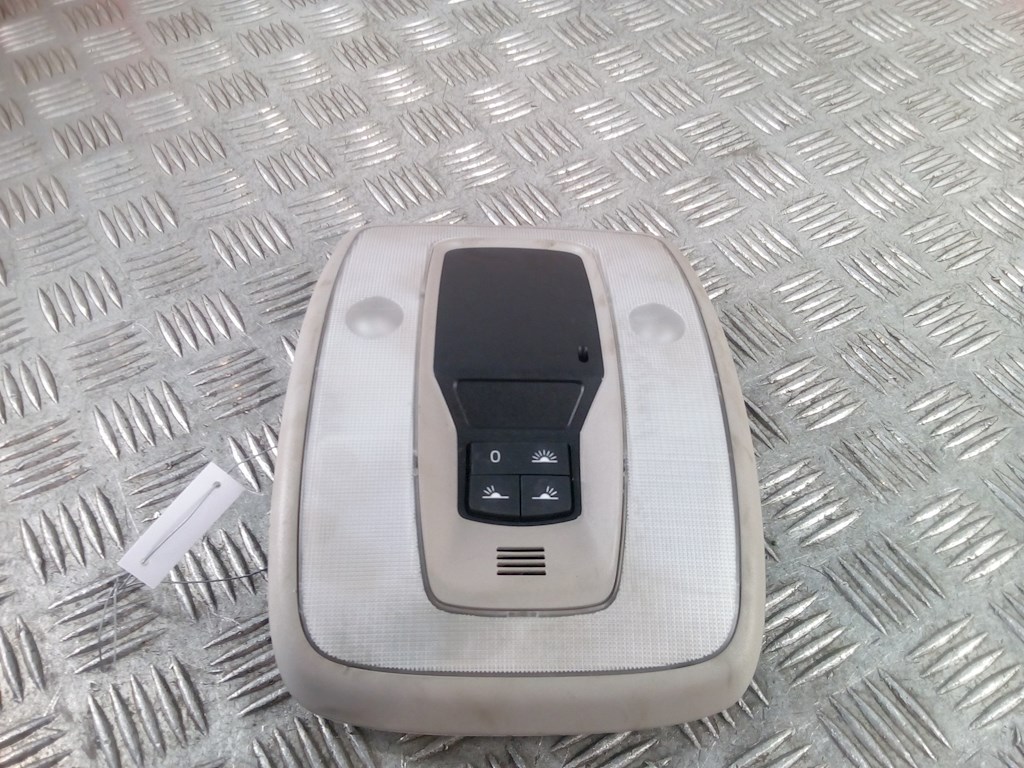 Плафон салонный (салона фонарь) VOLVO C30 2006-2013