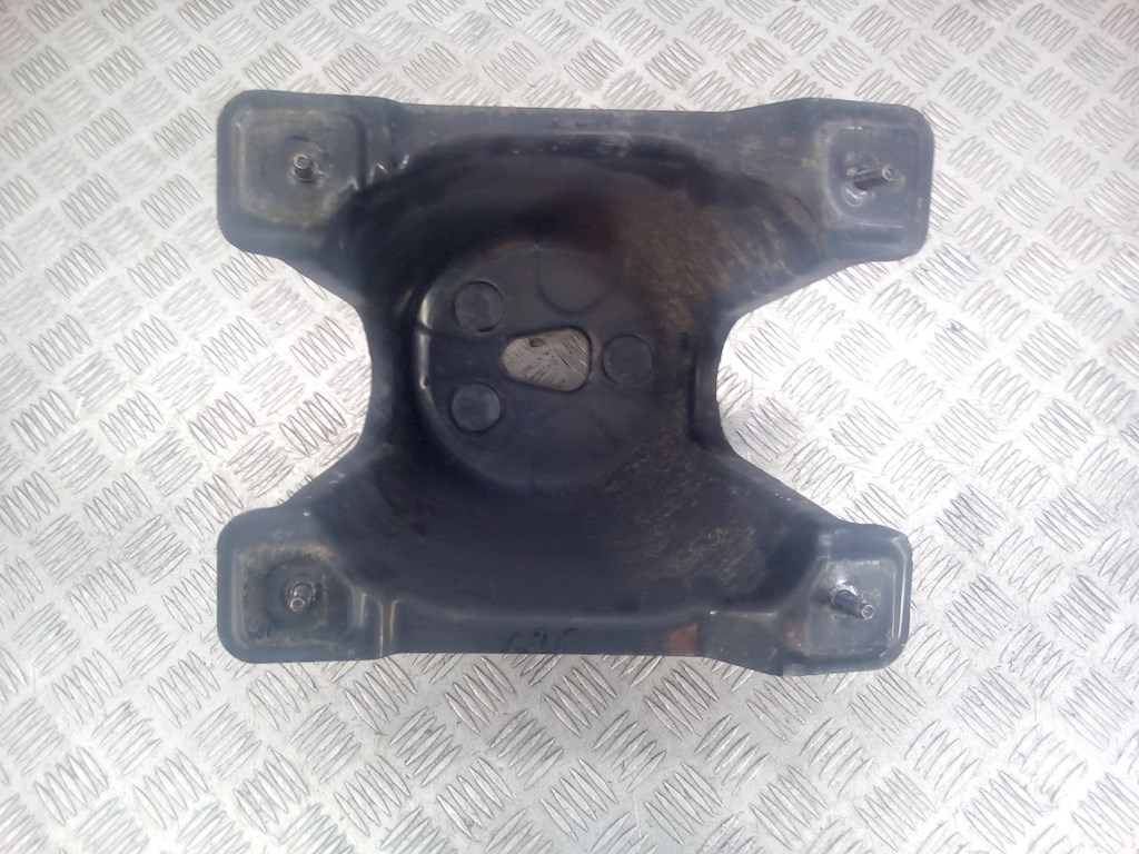 Кронштейн крепления запасного колеса HONDA CR-V II 2002-2007