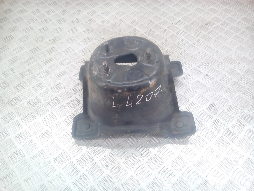 Кронштейн крепления запасного колеса HONDA CR-V II 2002-2007