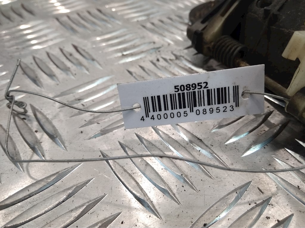 Ручка двери задней наружная левая CHRYSLER 300 M 300M 1998-2004