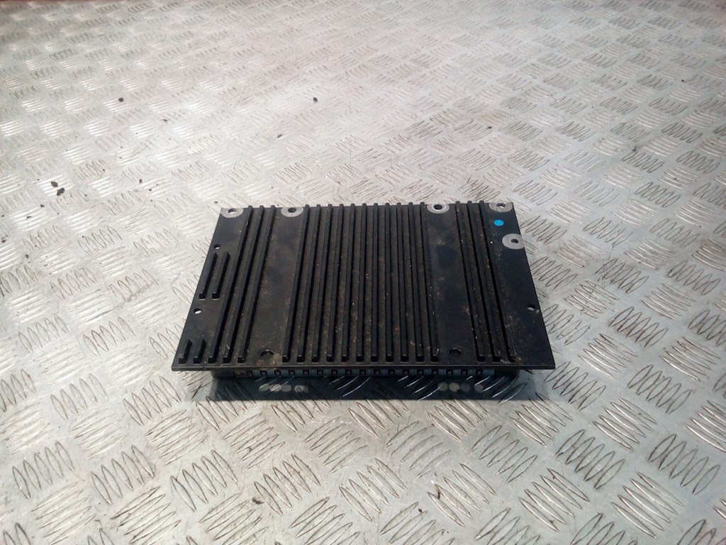 Усилитель акустической системы VOLVO XC90 2002-2014