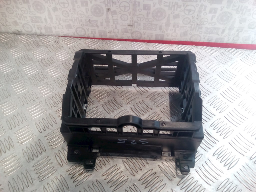 Рамка магнитолы BMW 5er 5 серия E60/E61 2003-2010