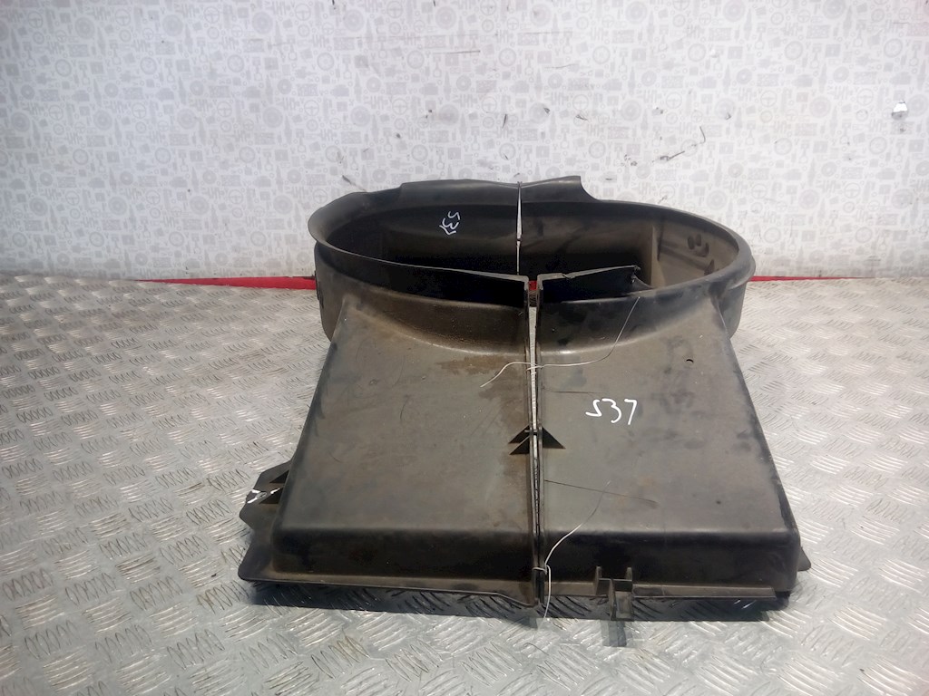 Диффузор (кожух) вентилятора CHEVROLET Tahoe II 2000-2006