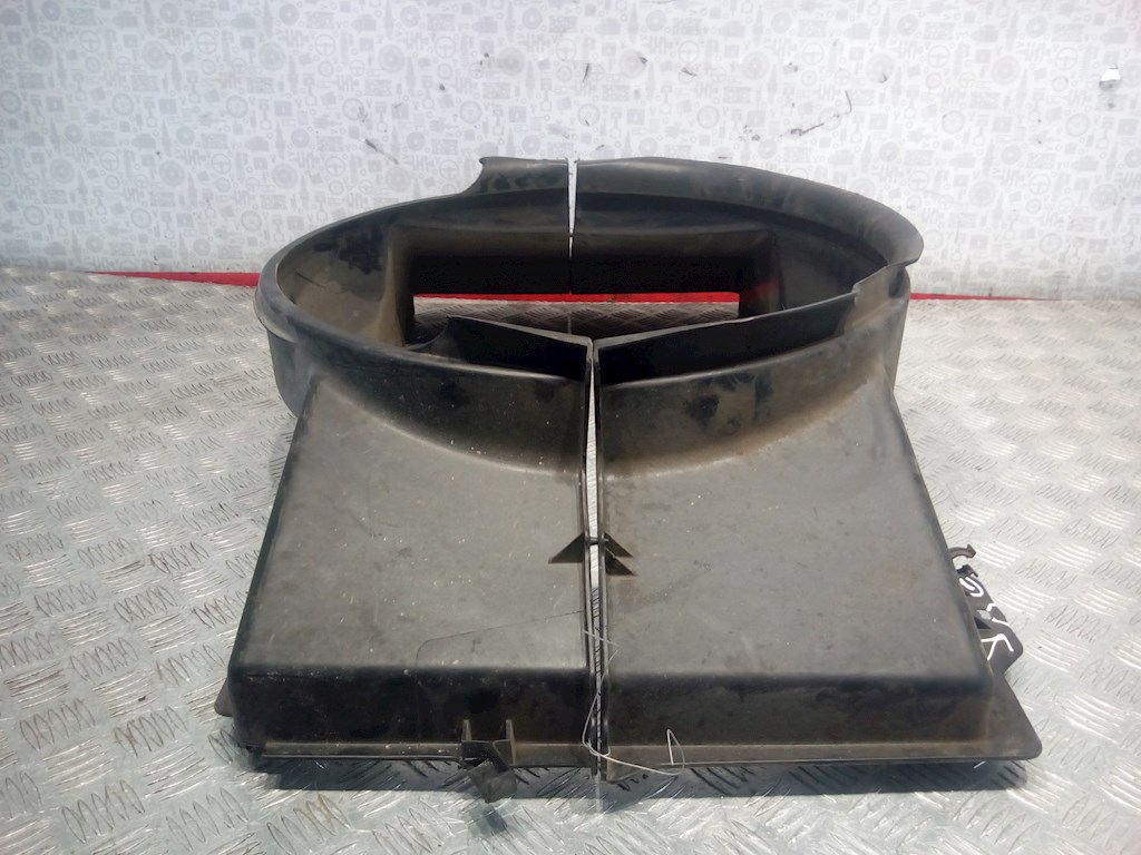 Диффузор (кожух) вентилятора CHEVROLET Tahoe II 2000-2006