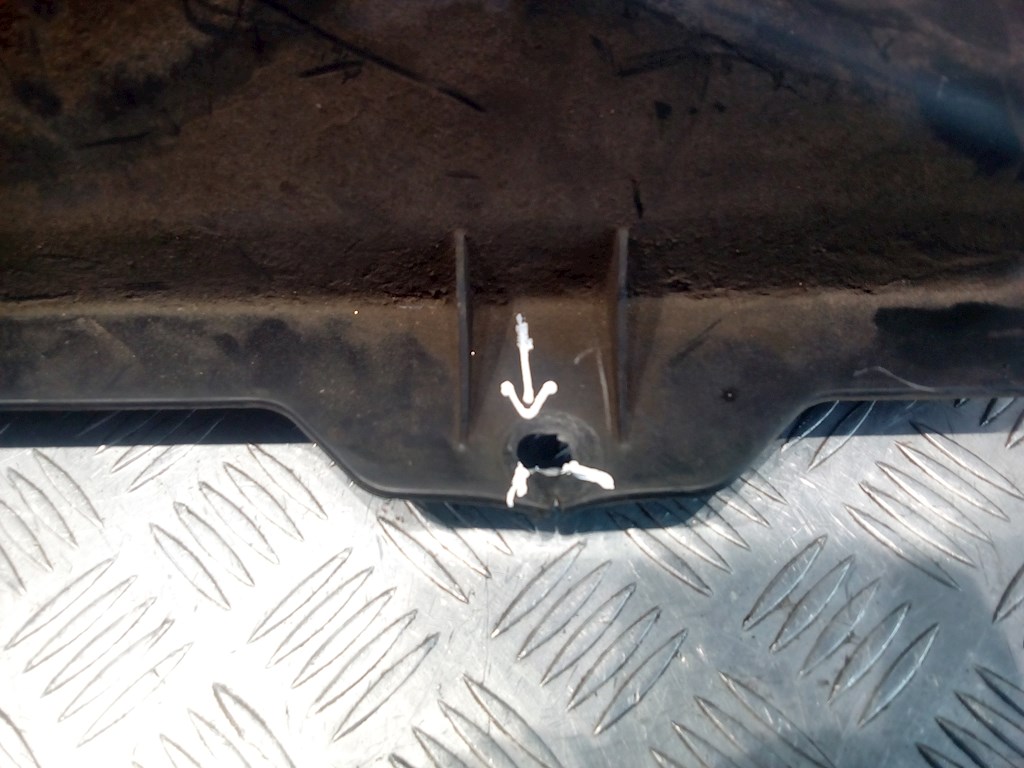 Диффузор (кожух) вентилятора CHEVROLET Tahoe II 2000-2006