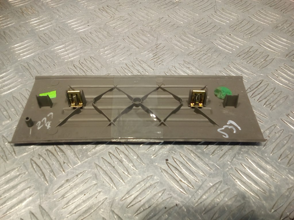 Накладка порога (внутренняя) CHEVROLET Tahoe II 2000-2006