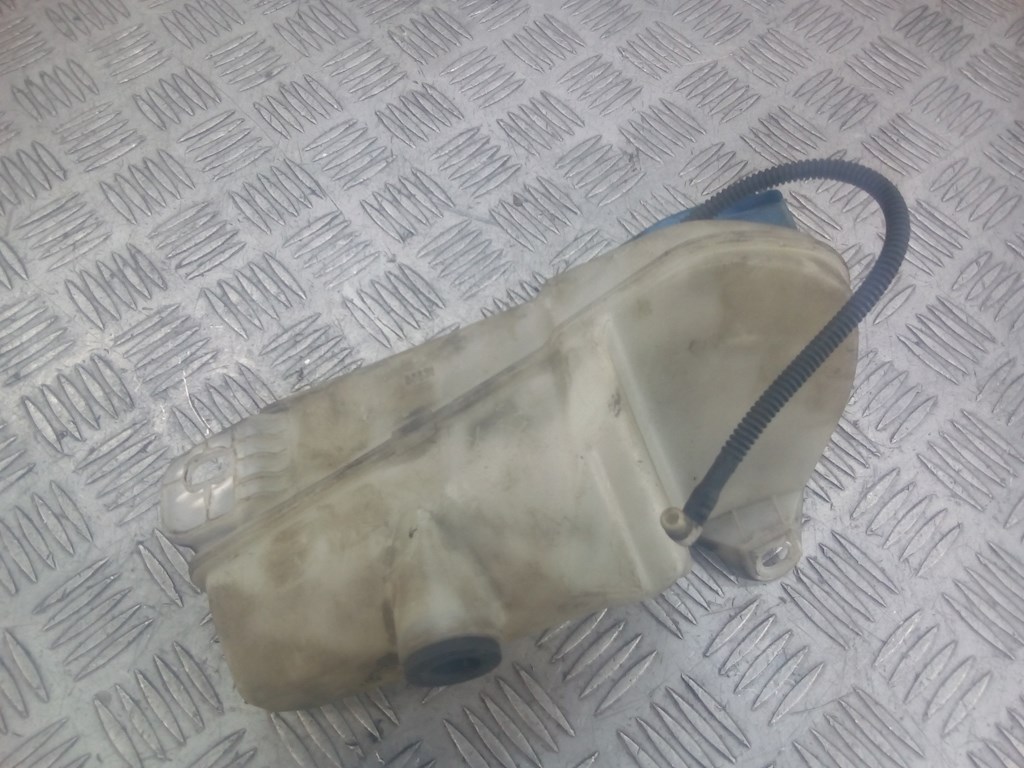 Бачок омывателя AUDI A4 B7 2004-2007