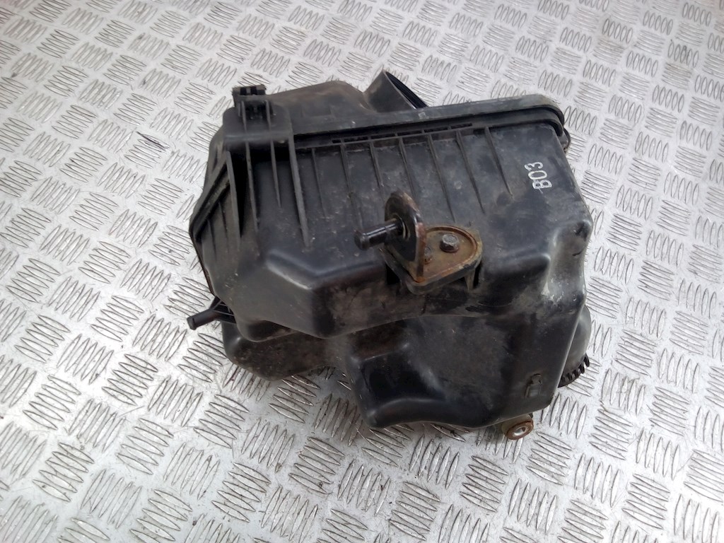 Корпус воздушного фильтра KIA Carens 2006-2012